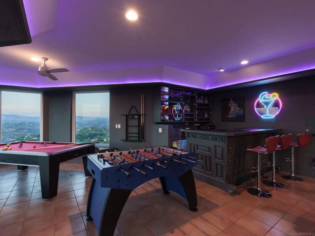 9505 Meadow Mesa, Escondido, CA 92026