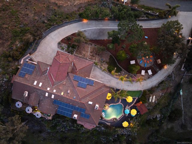 9505 Meadow Mesa, Escondido, CA 92026