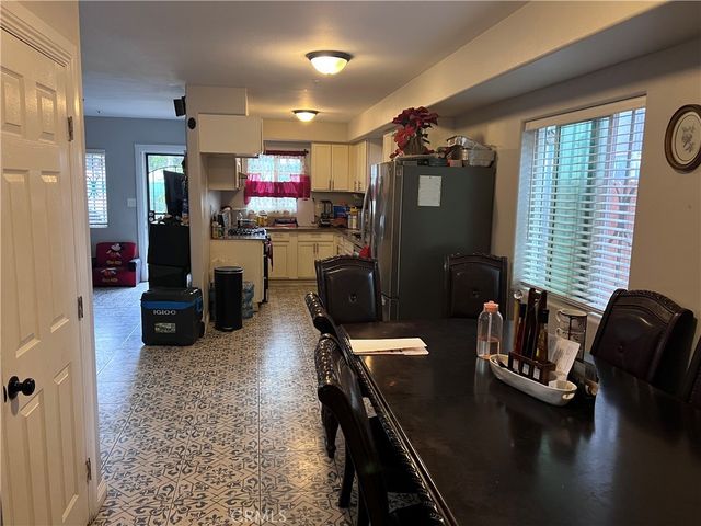 10970 Avalon Boulevard, Los Angeles, CA 90061