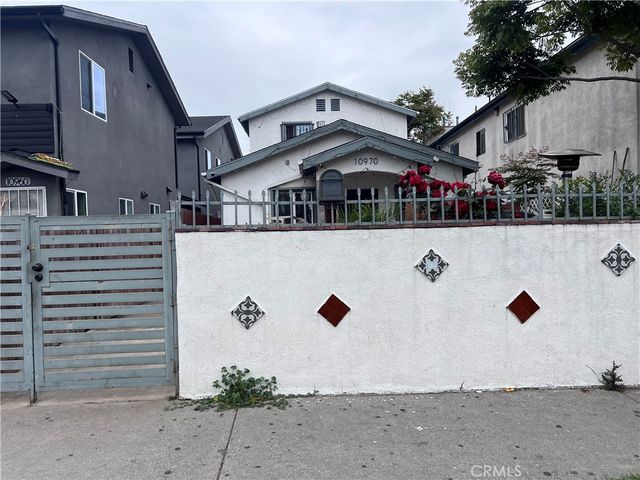 10970 Avalon Boulevard, Los Angeles, CA 90061