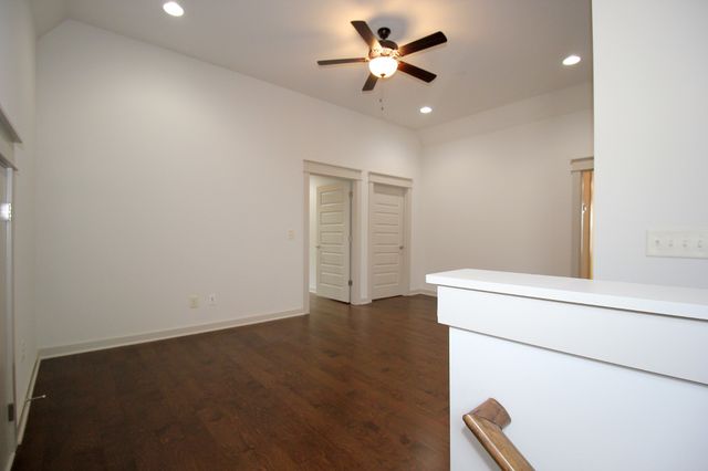 2948 Cherrybark Ct, Hermitage, TN 37076
