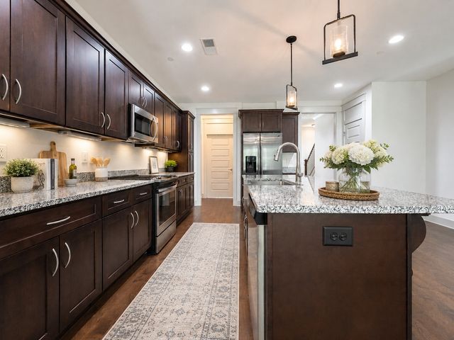 2948 Cherrybark Ct, Hermitage, TN 37076