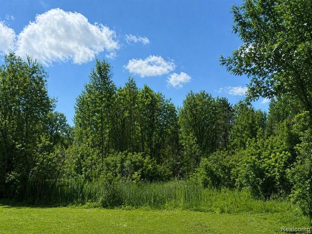 1223 Lexa Lane, Flint, MI 48507