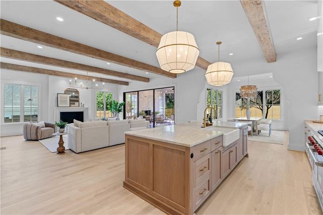 1140 Rosedale NE Drive, Atlanta, GA 30306