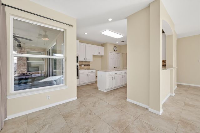 1006 Pointe Loma Drive, Sugar Land, TX 77479