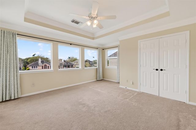 1006 Pointe Loma Drive, Sugar Land, TX 77479