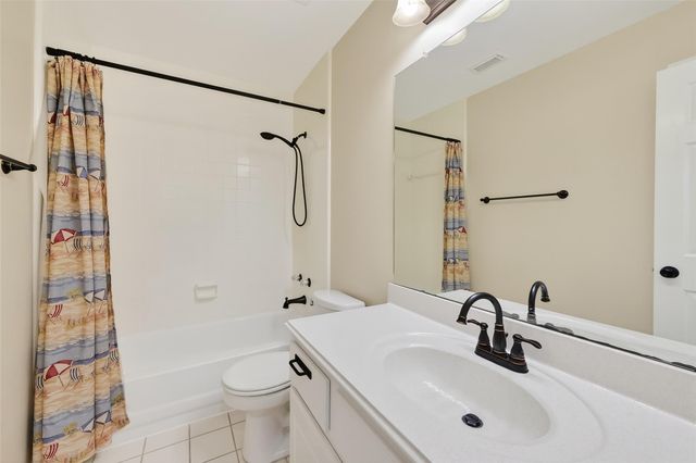 1006 Pointe Loma Drive, Sugar Land, TX 77479