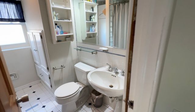 630 S Dryden Place, Arlington Heights, IL 60005