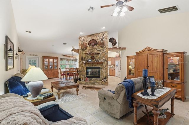 6012 VALLEY SPRING DRIVE, Brooksville, FL 34601