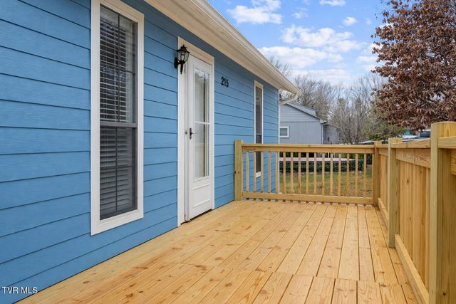 1801 Todd Drive, Johnson City, TN 37604