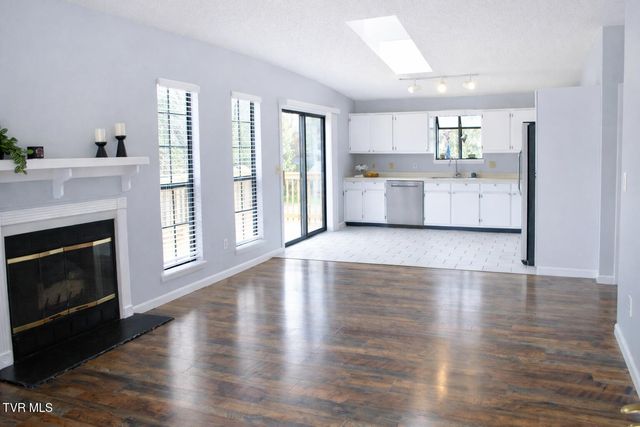 1801 Todd Drive, Johnson City, TN 37604