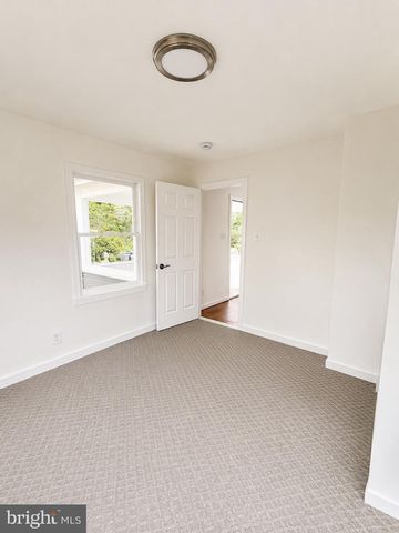 2000 6TH ST S, Arlington, VA 22204
