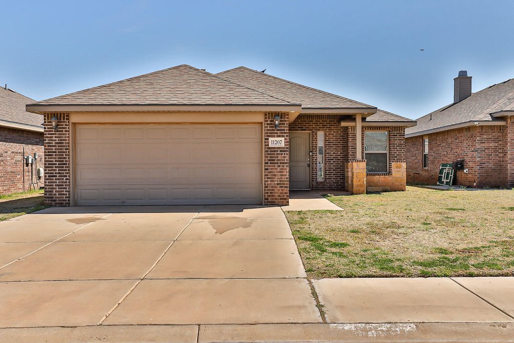 11207 Dover Avenue, Lubbock, TX 79424