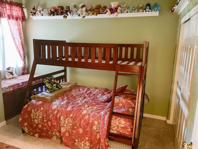 127 Argillite Ave, Lathrop, CA 95330