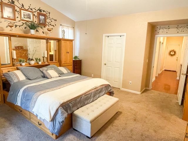 127 Argillite Ave, Lathrop, CA 95330