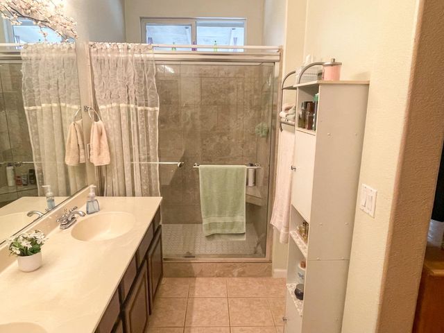 127 Argillite Ave, Lathrop, CA 95330