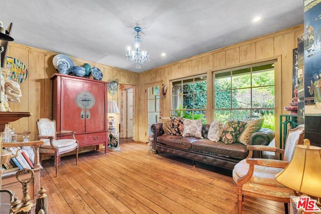 10743 National Place, Los Angeles, CA 90034