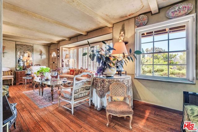 10743 National Place, Los Angeles, CA 90034