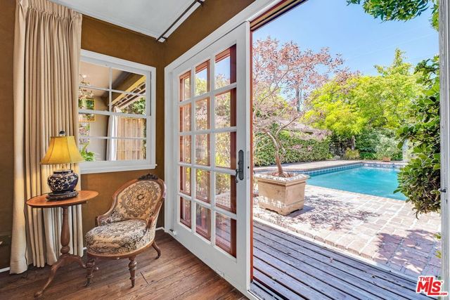 10743 National Place, Los Angeles, CA 90034