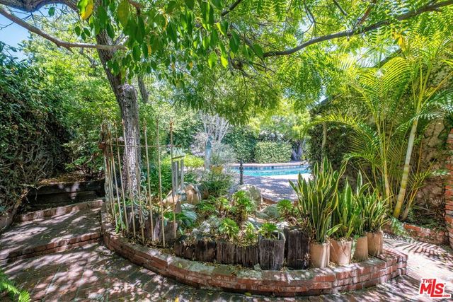 10743 National Place, Los Angeles, CA 90034