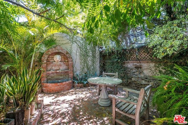 10743 National Place, Los Angeles, CA 90034
