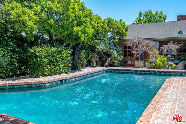 10743 National Place, Los Angeles, CA 90034