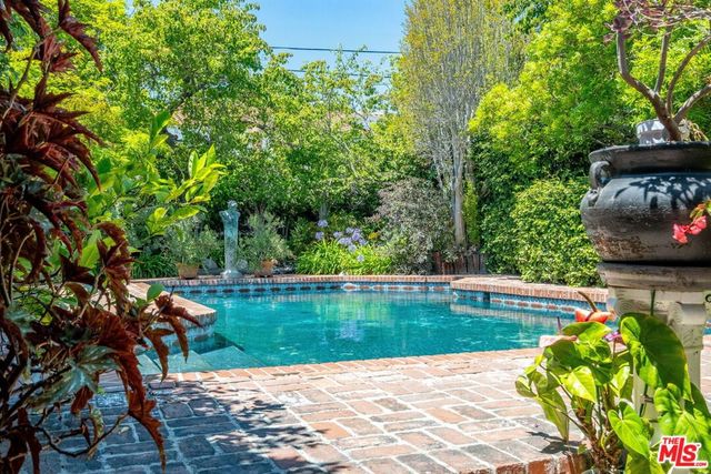 10743 National Place, Los Angeles, CA 90034