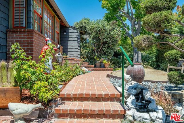 10743 National Place, Los Angeles, CA 90034