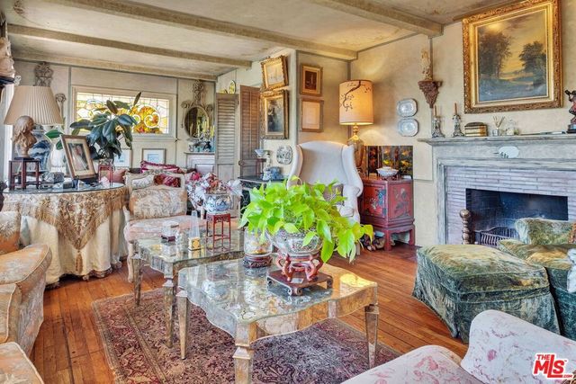 10743 National Place, Los Angeles, CA 90034