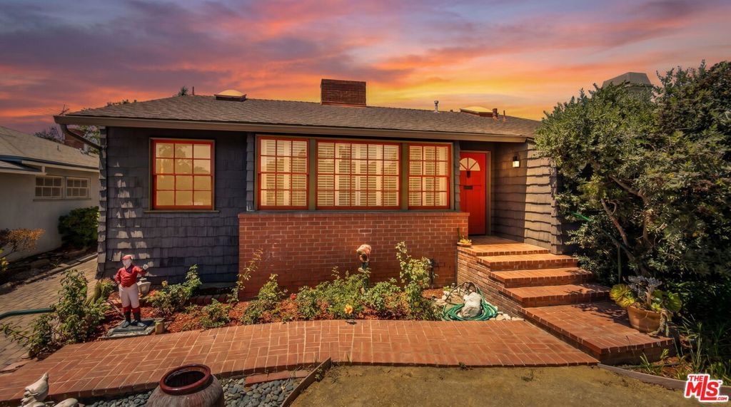 10743 National Place, Los Angeles, CA 90034