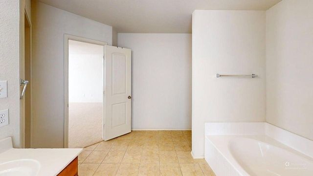 8417 Star Thistle Drive, Fort Worth, TX 76179