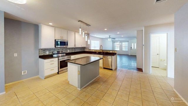 8417 Star Thistle Drive, Fort Worth, TX 76179