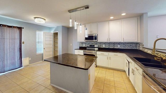 8417 Star Thistle Drive, Fort Worth, TX 76179