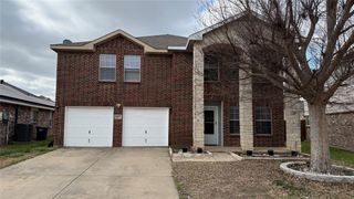 8417 Star Thistle Drive, Fort Worth, TX 76179