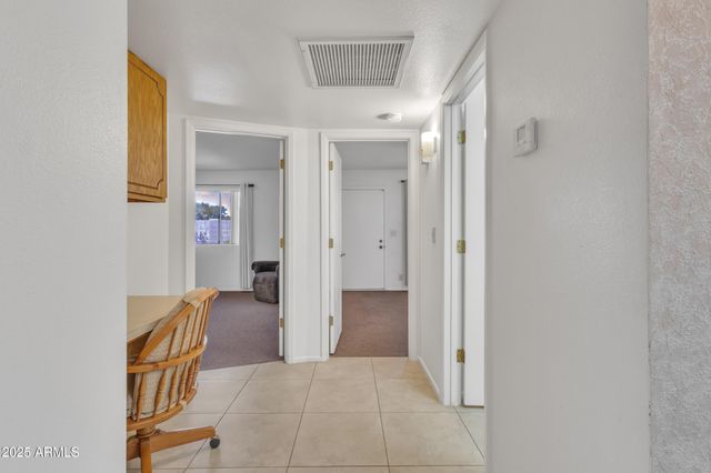 520 S GREENFIELD Road 13, Mesa, AZ 85206