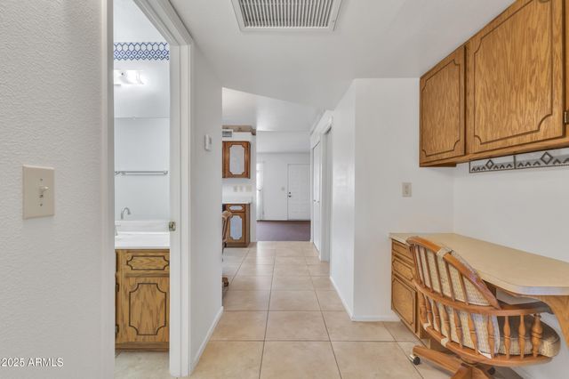 520 S GREENFIELD Road 13, Mesa, AZ 85206