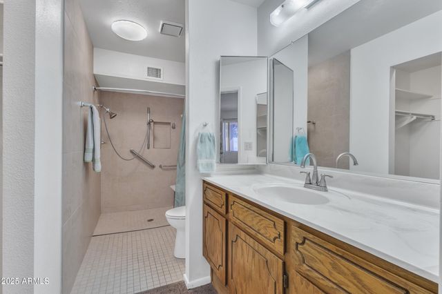 520 S GREENFIELD Road 13, Mesa, AZ 85206