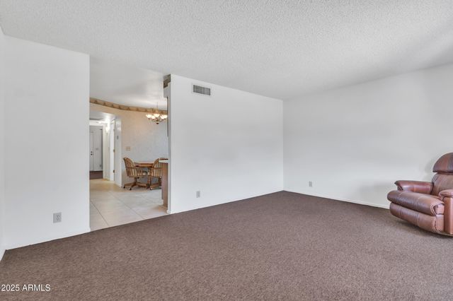 520 S GREENFIELD Road 13, Mesa, AZ 85206