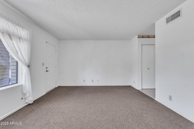 520 S GREENFIELD Road 13, Mesa, AZ 85206