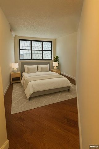 7002 Boulevard East Boulevard 3A, Guttenberg, NJ 07093