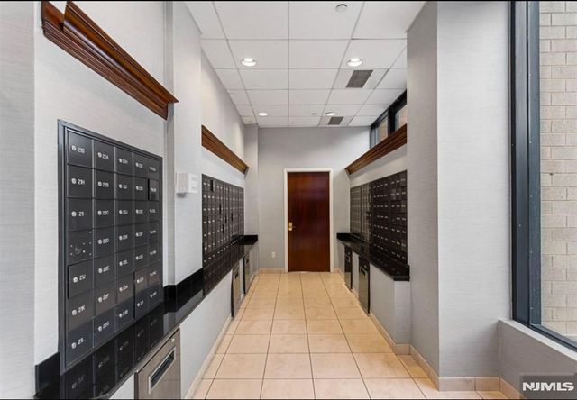 7002 Boulevard East Boulevard 3A, Guttenberg, NJ 07093