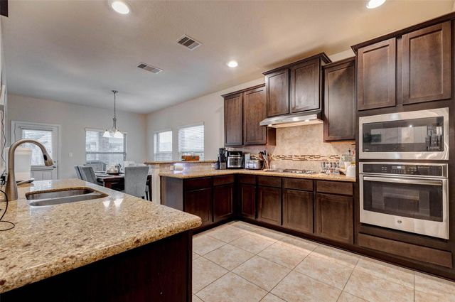 5903 Rose Quartz Lane, Richmond, TX 77469