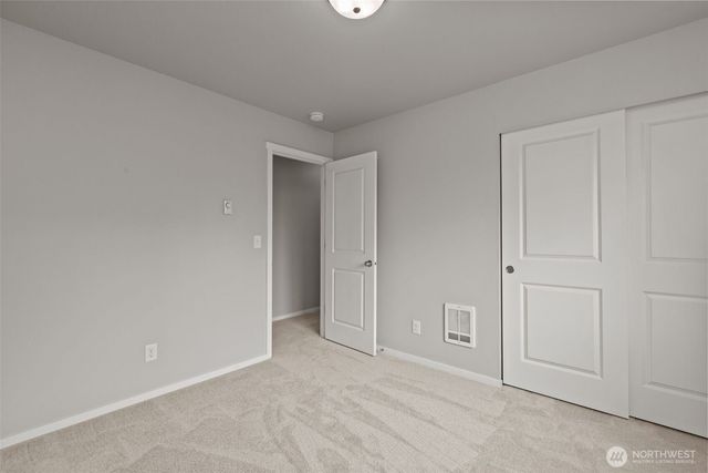 5621 87th Avenue NE, Marysville, WA 98270