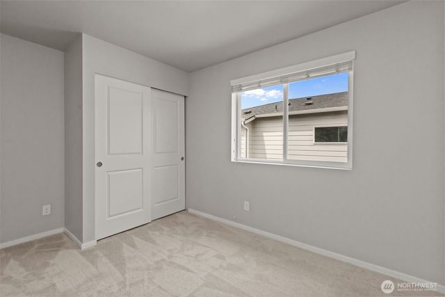 5621 87th Avenue NE, Marysville, WA 98270