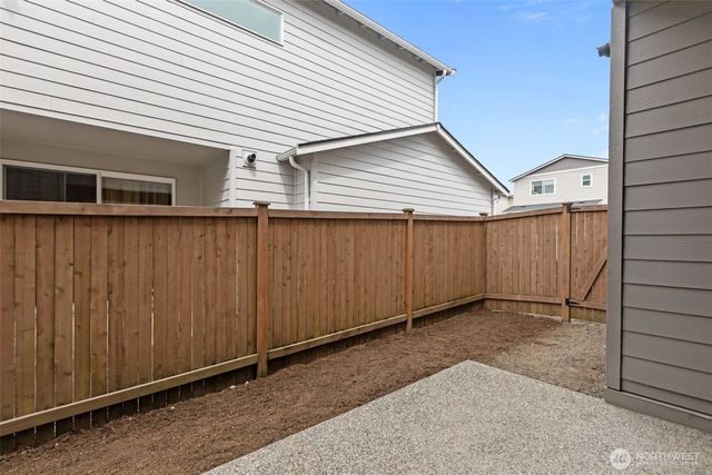 5621 87th Avenue NE, Marysville, WA 98270