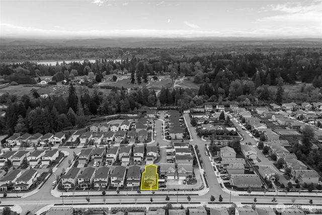 5621 87th Avenue NE, Marysville, WA 98270