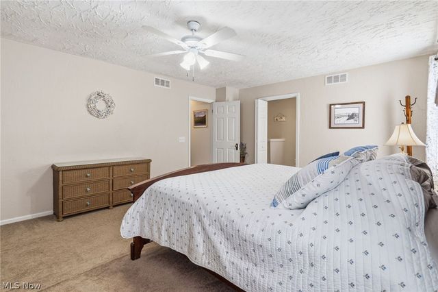1471 Stonington Road NW, North Canton, OH 44720