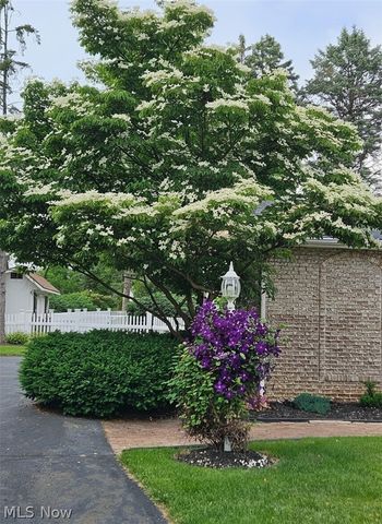 1471 Stonington Road NW, North Canton, OH 44720