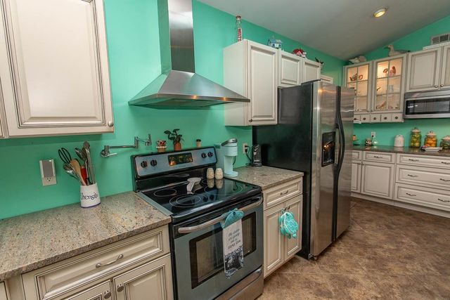 515 36th Ave N Apt A, Myrtle Beach, SC 29577