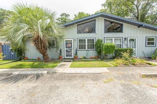 515 36th Ave N Apt A, Myrtle Beach, SC 29577